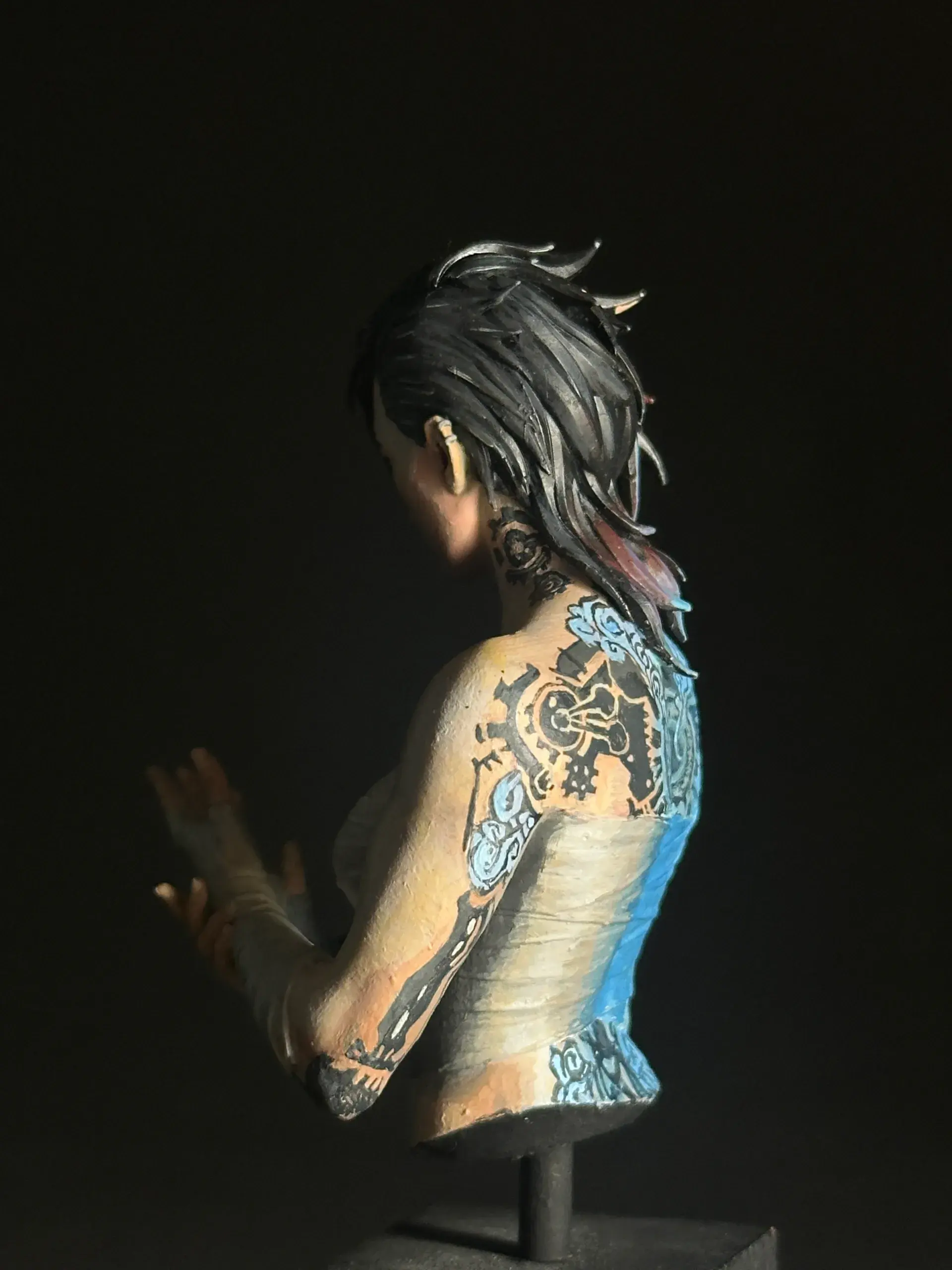 Vi from Arcane, a painted bust, photo 2 of 14